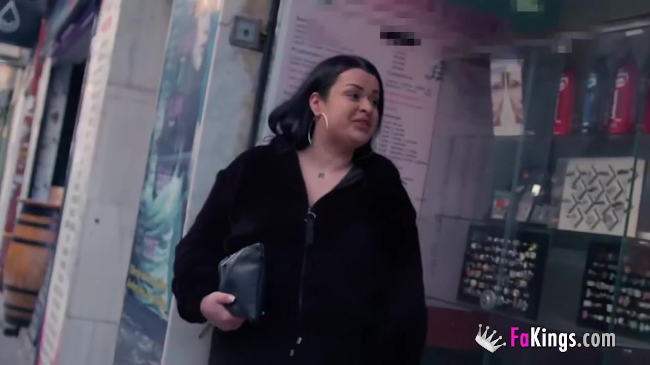 Andrea Is Back! She Wants Us To See Her Big Boobs Again