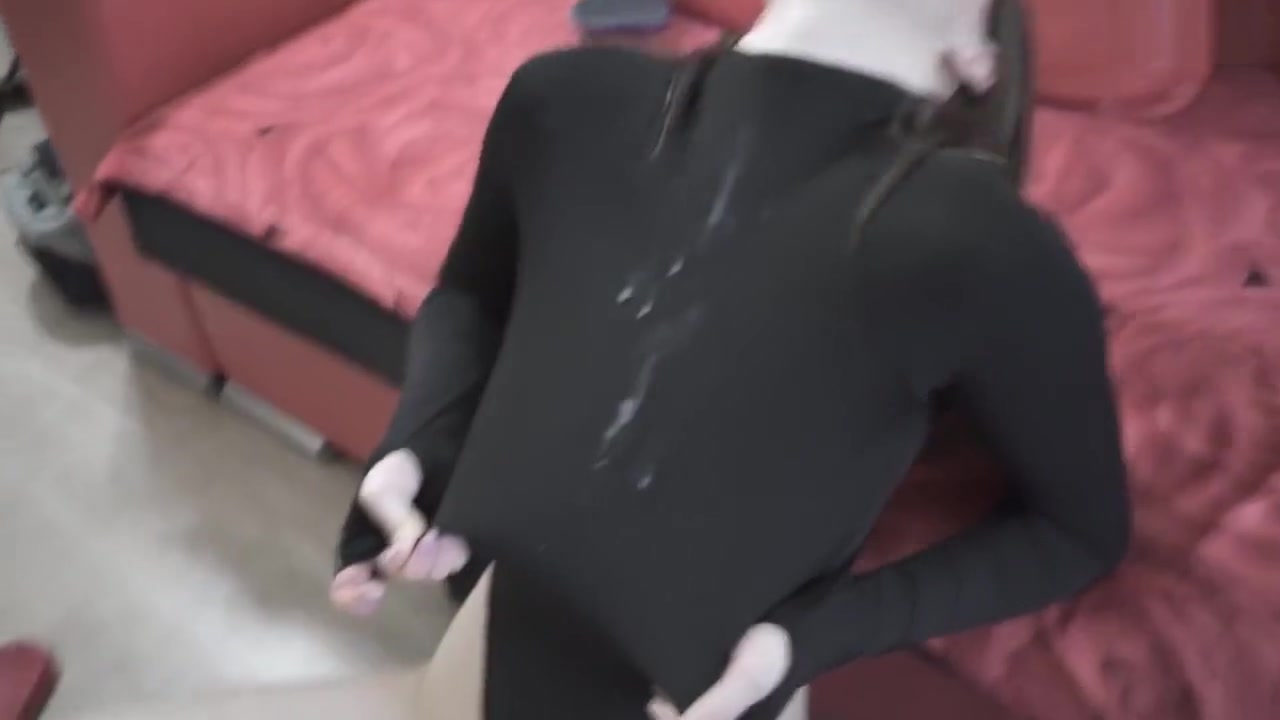 STEPSISTER IN LEGGINGS WANTS TO FUCK AND SUCK MY COCK-CUMSHOT ON BODYSUIT