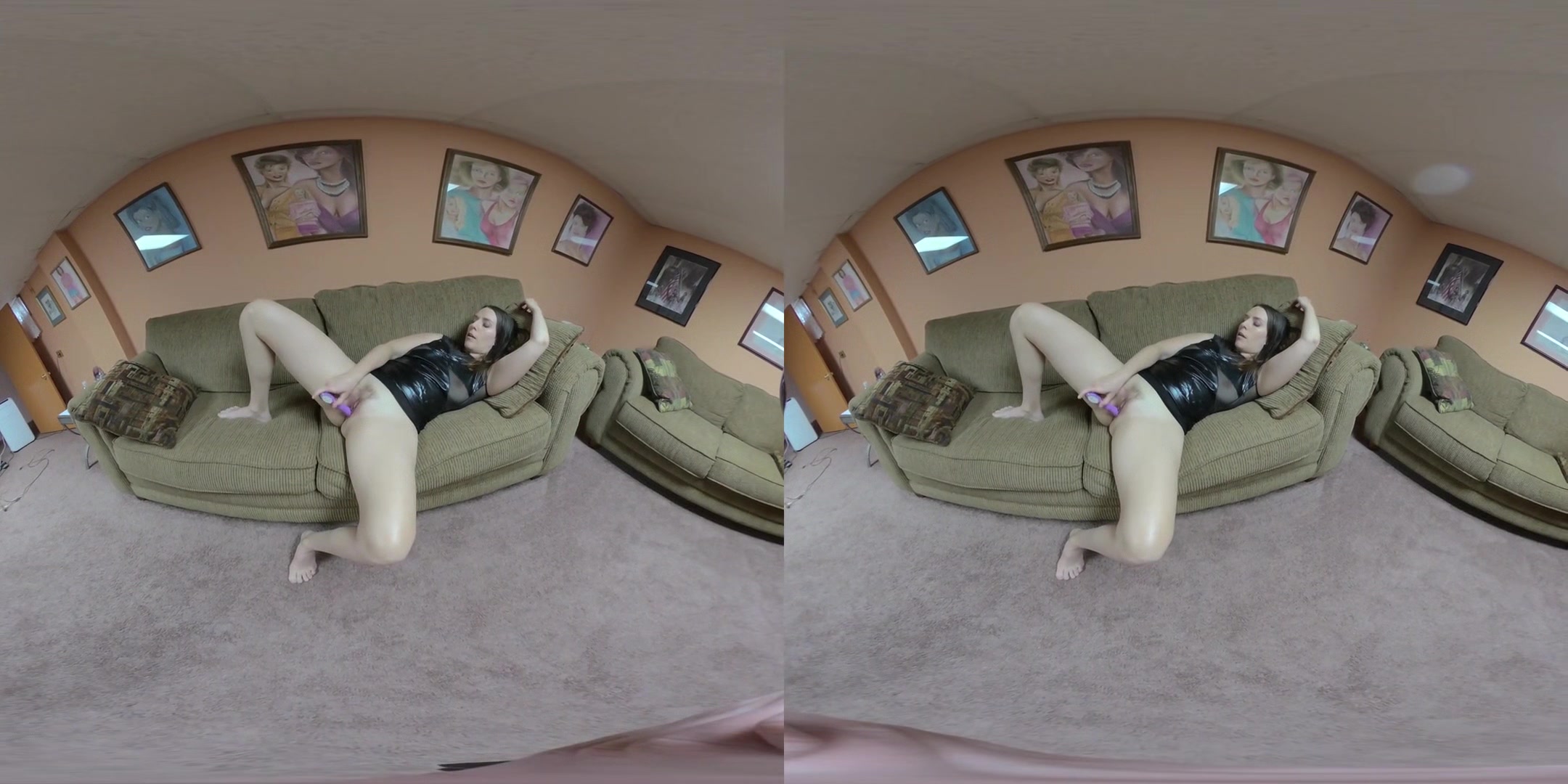 Alisha Adams Is Getting Off with Her Purple Vibrator - Amateur Solo Masturbation on the Couch Voyeur