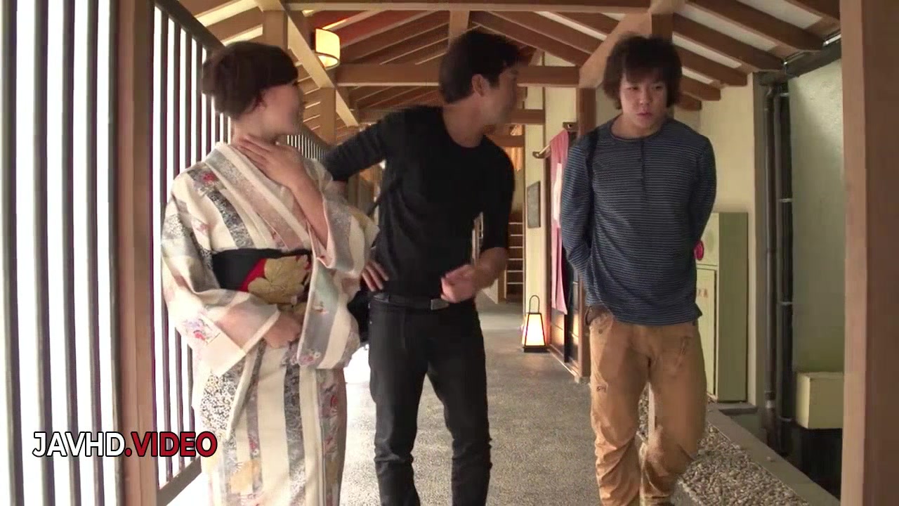 Passionate Japanese Beauty Aoi Mizunos Outdoor Blowjob Delights All