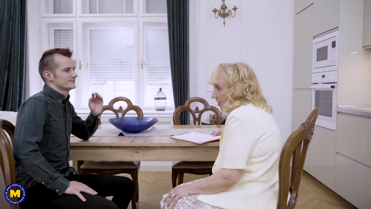 Granny Wants A New Toyboy Tenant For Her Apartment - MatureNl