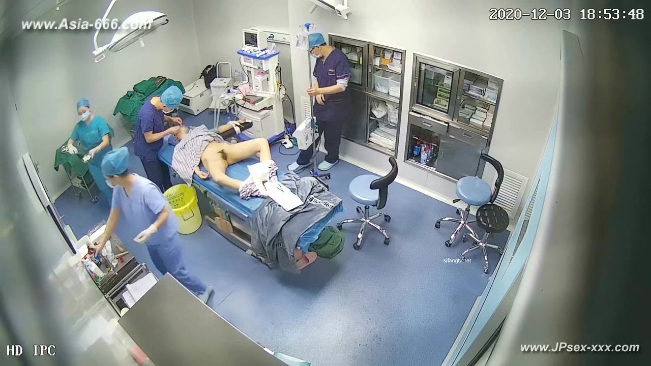 Peeping Hospital patient .4