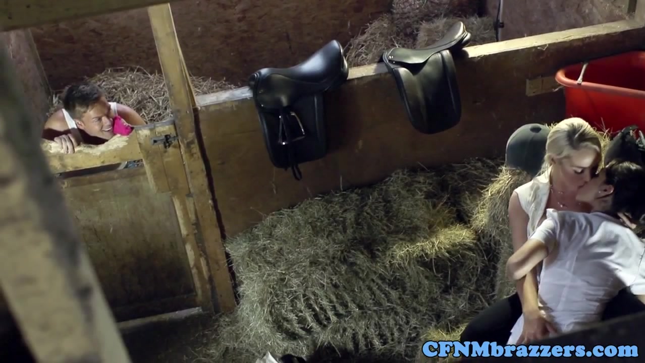 CFNM femdoms demand doggystyle in barn