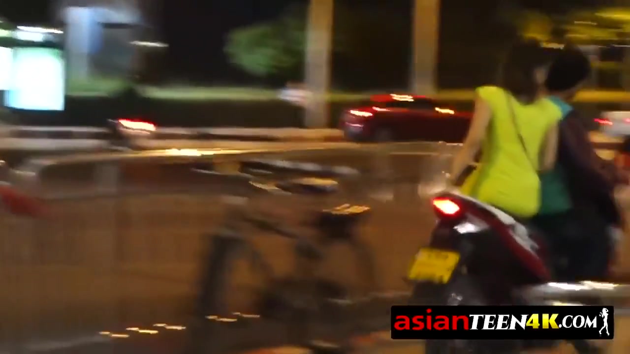 Sexy Asian teen 18+ Knows How To Suck White Dicks Like A Po