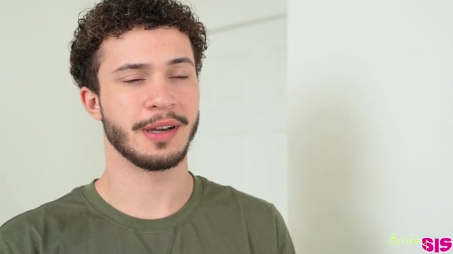 Your Stepbrother Has A Big Dick - S30:E11 - Brattysis