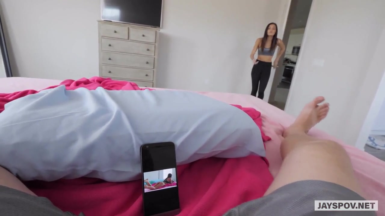 Emily Willis & Jay Rock in Pervy Stepbro - Tiny 4K