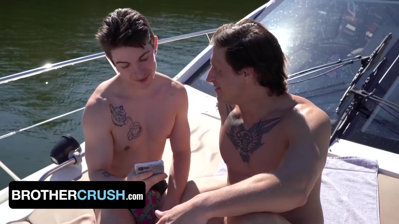Hunk Stepbrother Bangs His Stepbrothers Best Friend - Dalton Riley, Oliver Beck And Caleb Morphy