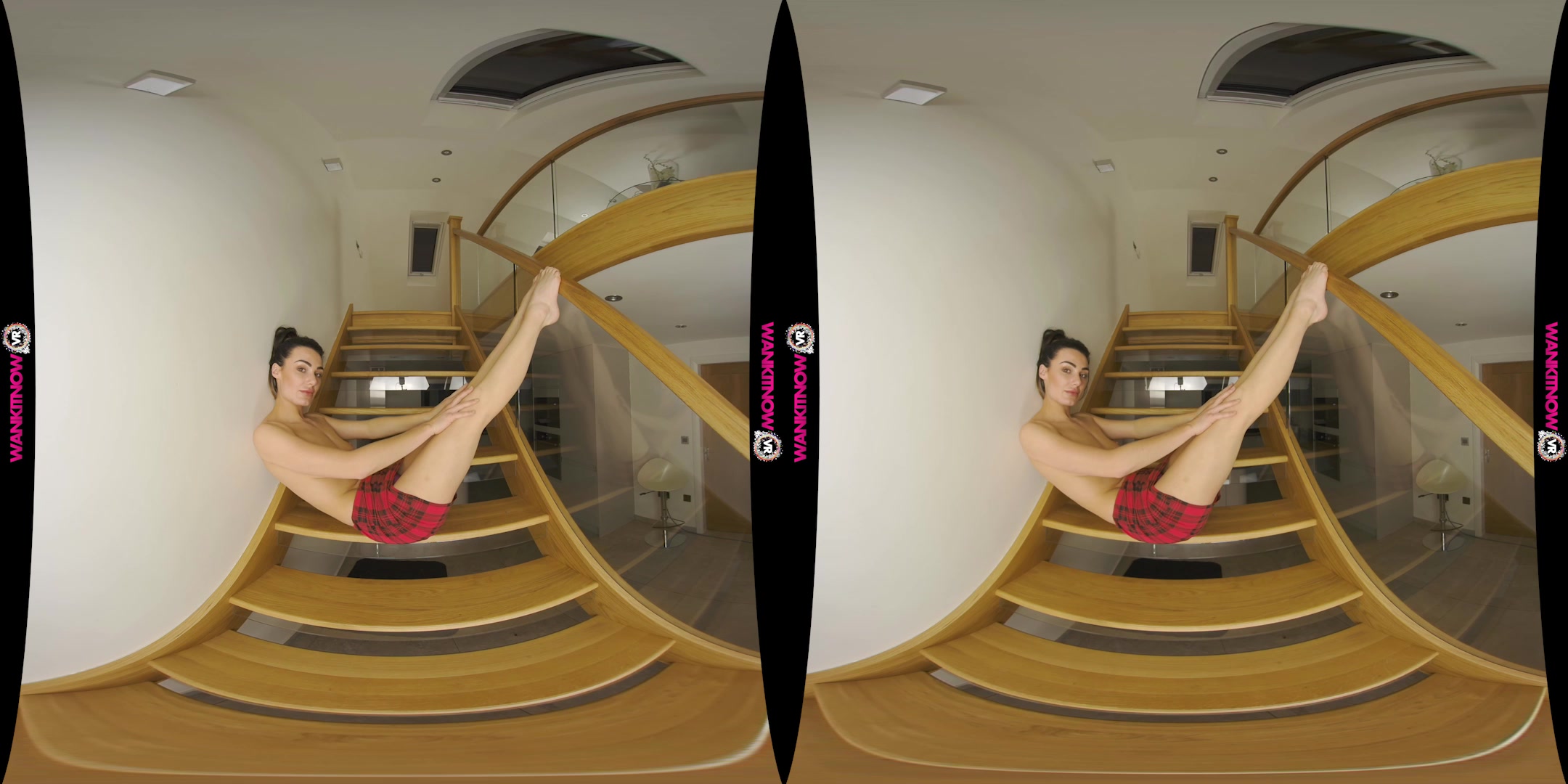Hey There, Perv! featuring Laura S - WankitNowVR