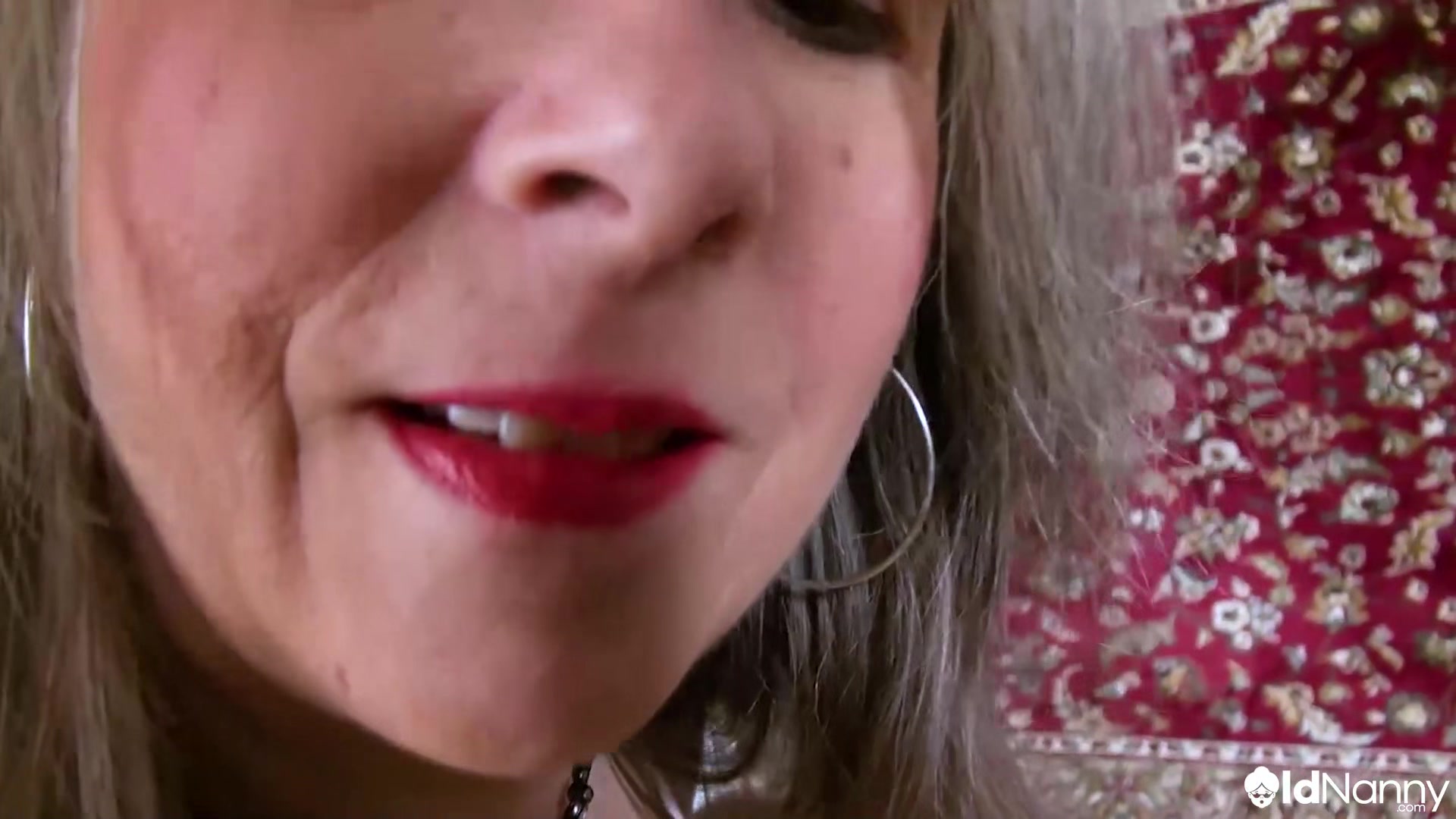American Mature Hairy Solo Fingering Session - OLDNANNY