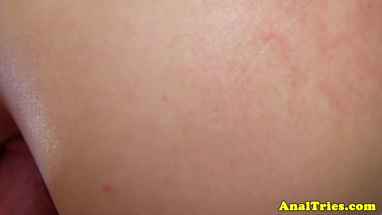 teenager 18+ anal amateur sucks before analfucking with bf