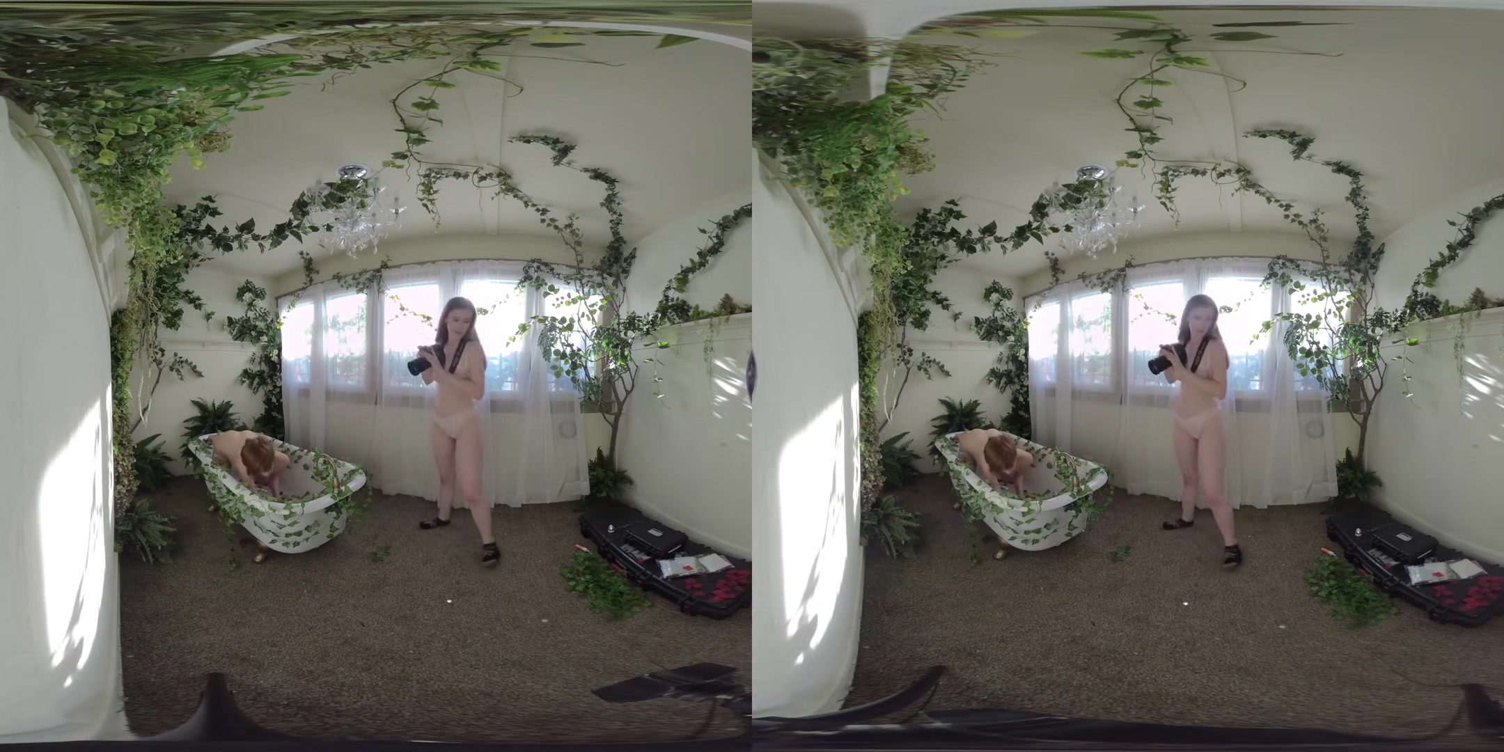 Garden Bath - Two Beautiful Babes Teasing 3D Porn