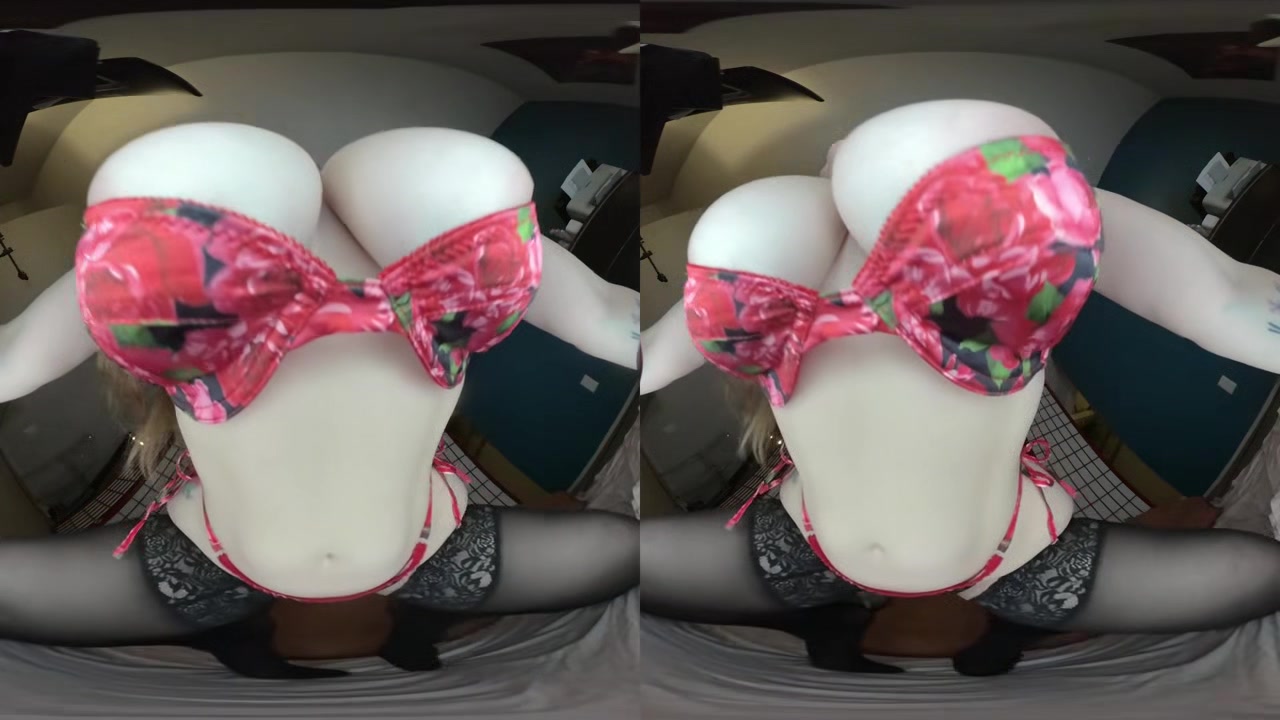 StripTease - Summerhart