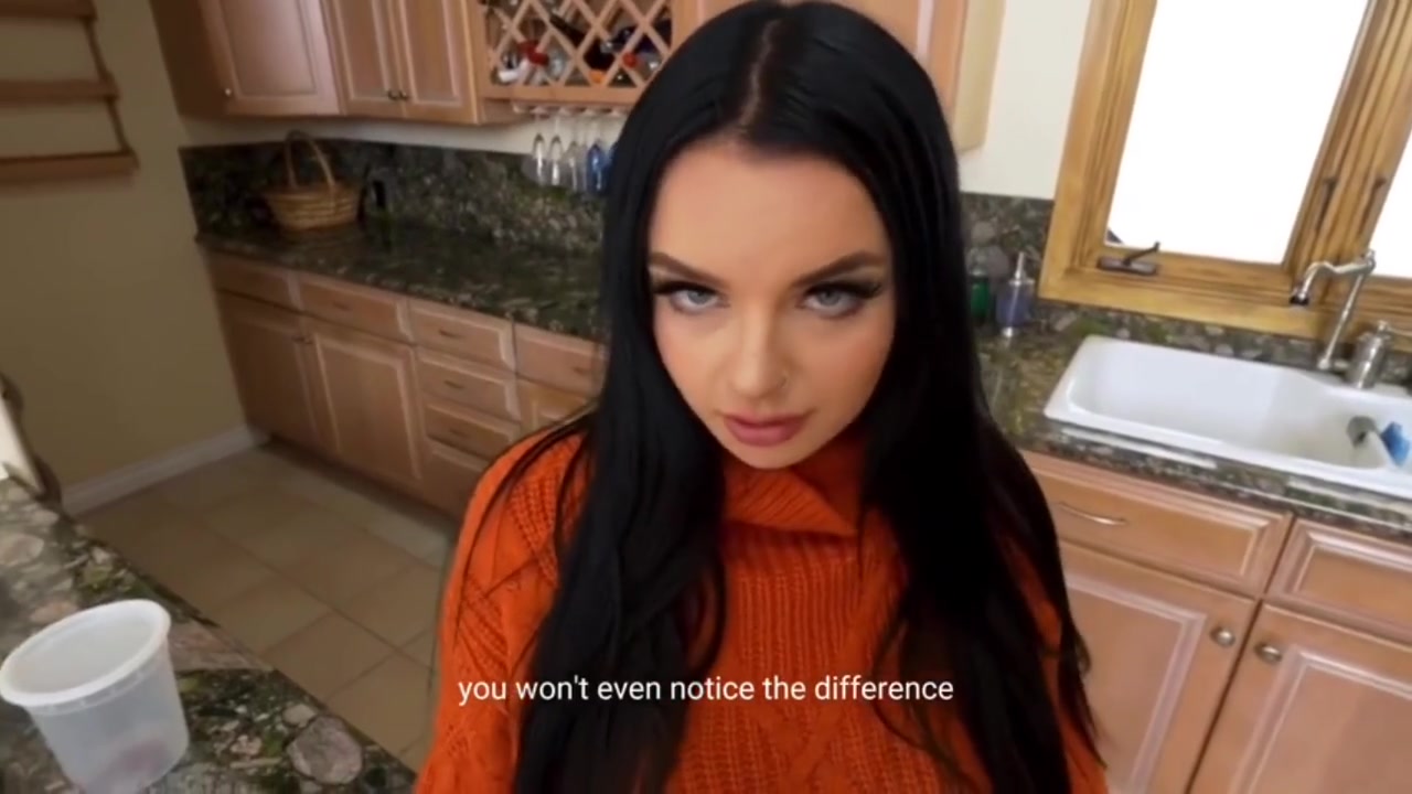 Payton Preslee In What We Inside