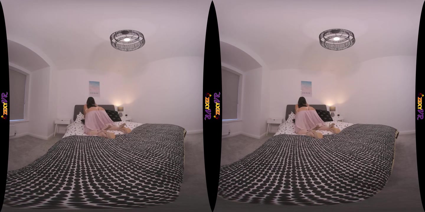 Horny Before Bed - ZexyVR