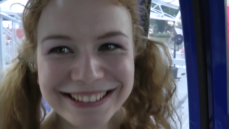 Danna had a sex adventure with a guy in a park