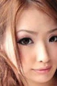 Watch Momoka Hayami videos