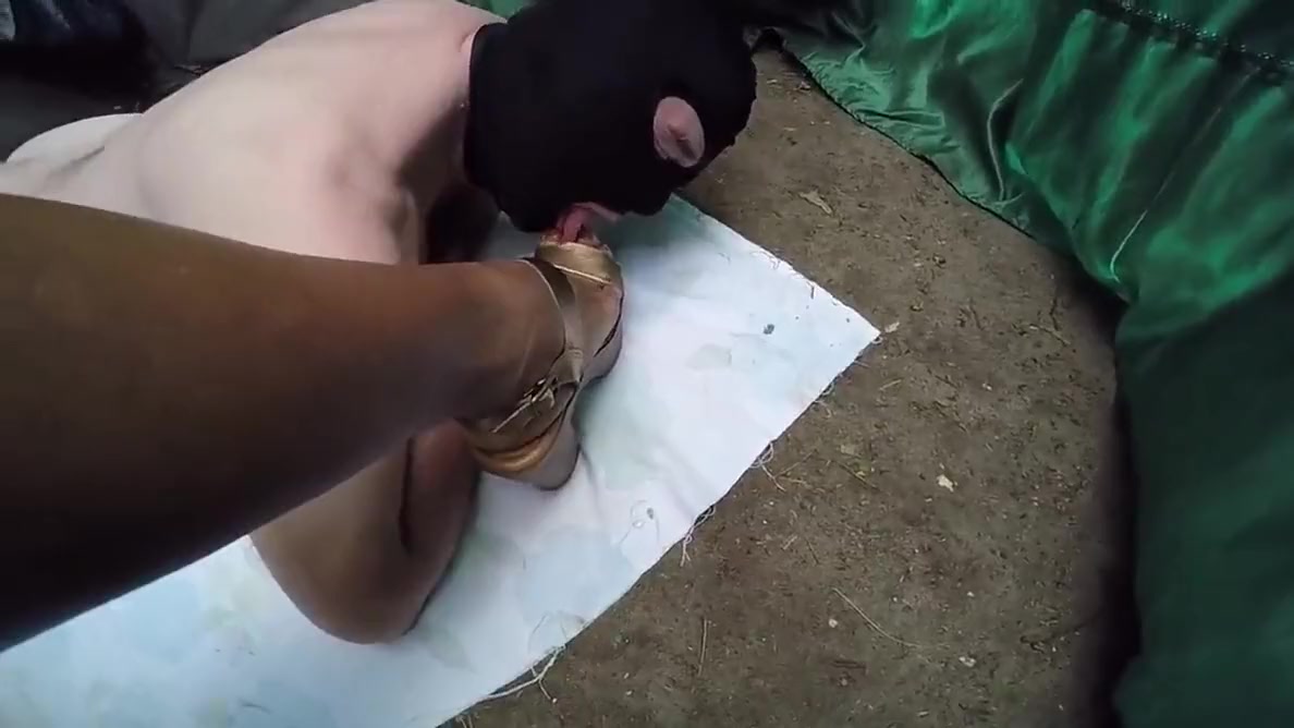 Soumis A Une Pute Noire