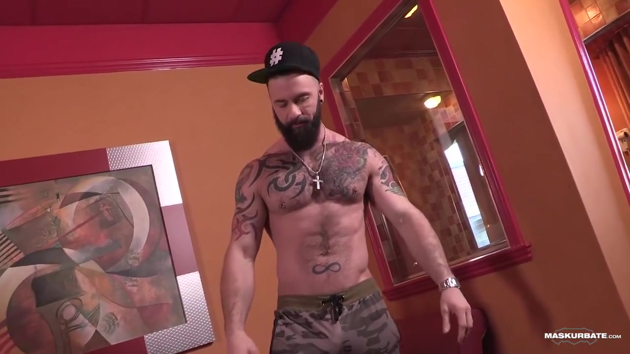 Manuel Deboxer In Behind-the- Bloopers Bonanza