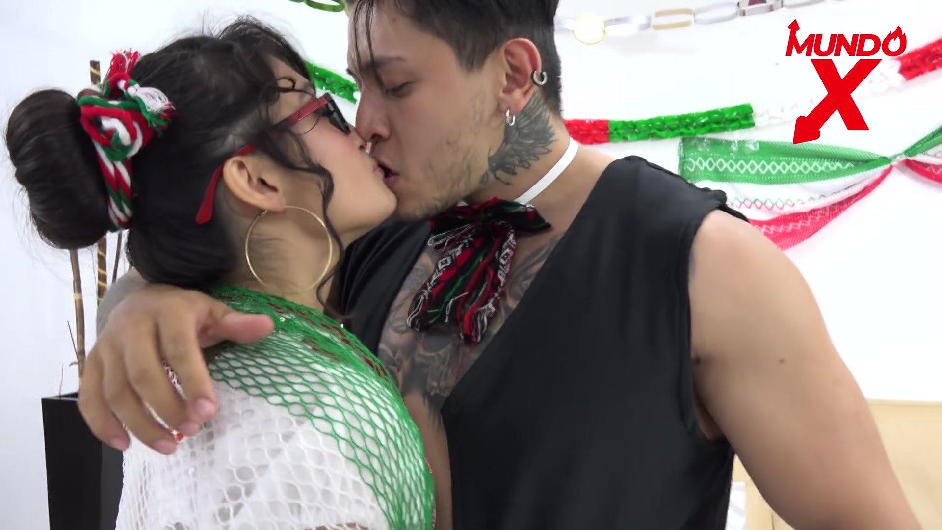 Noche Porno Mexicana 1 - Mundo X