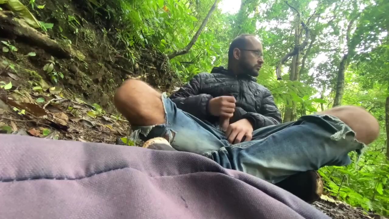 Masturbation In Windy Season - 1