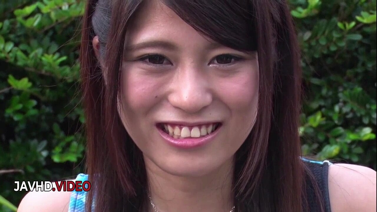 Passionate Japanese lovers share wild garden romance