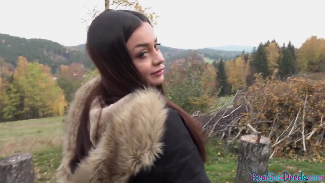 POV amateur babe4cash pussyfucked outdoor after casting