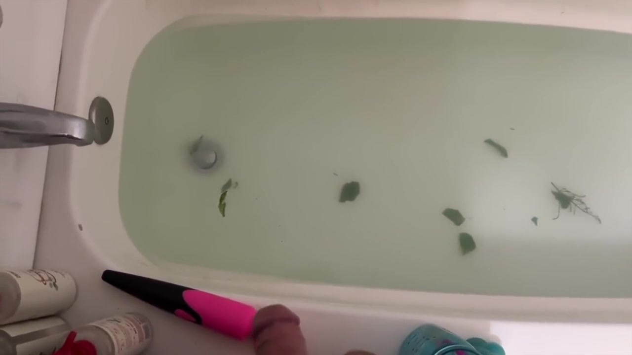 Pee Compilation 10+ Minutes!! Quiteflorid 2023