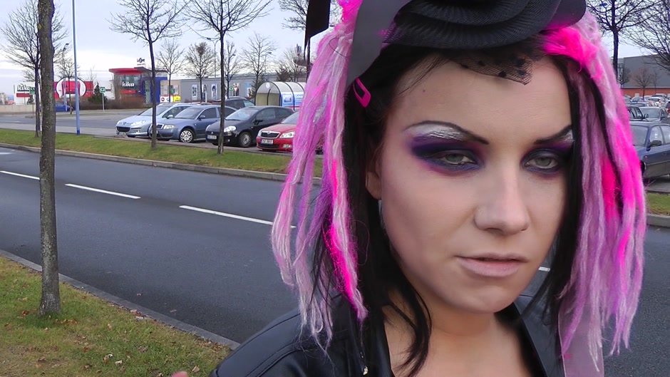 Wendy Moon got picked up in public and fucked