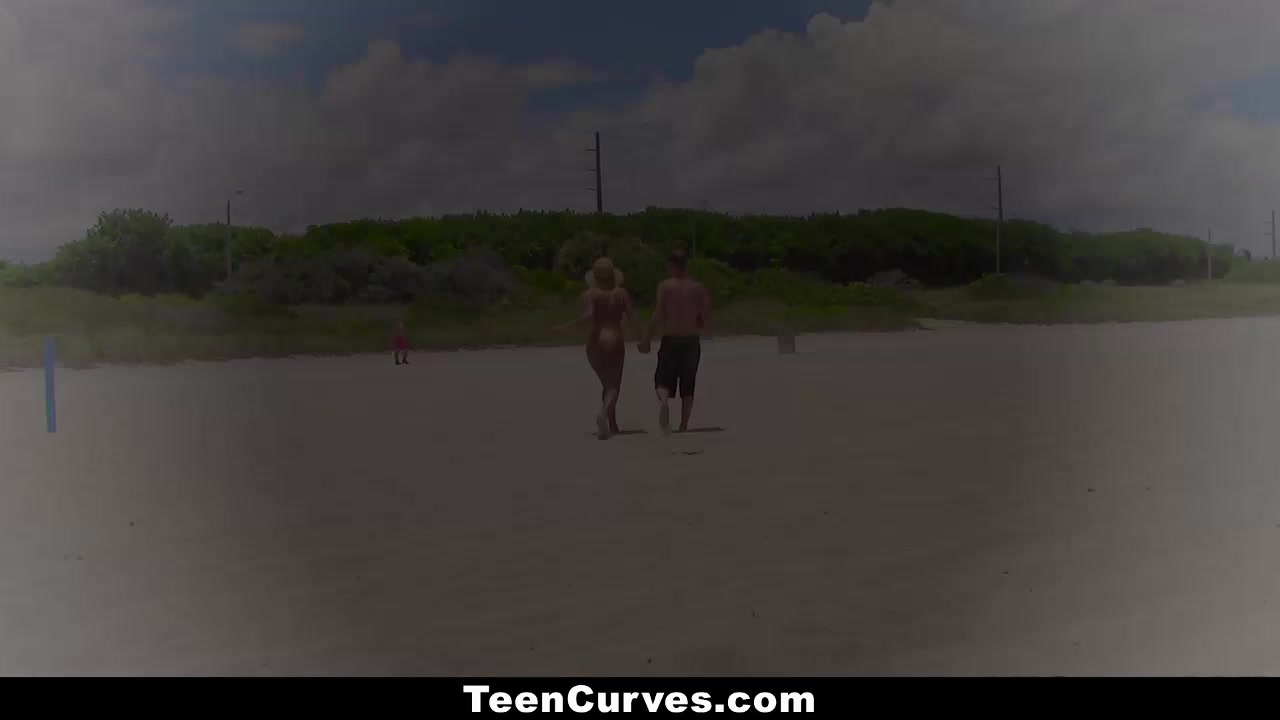 TeenCurves - Curvy Petite Chanel Collins Gets Fucked By The Pool