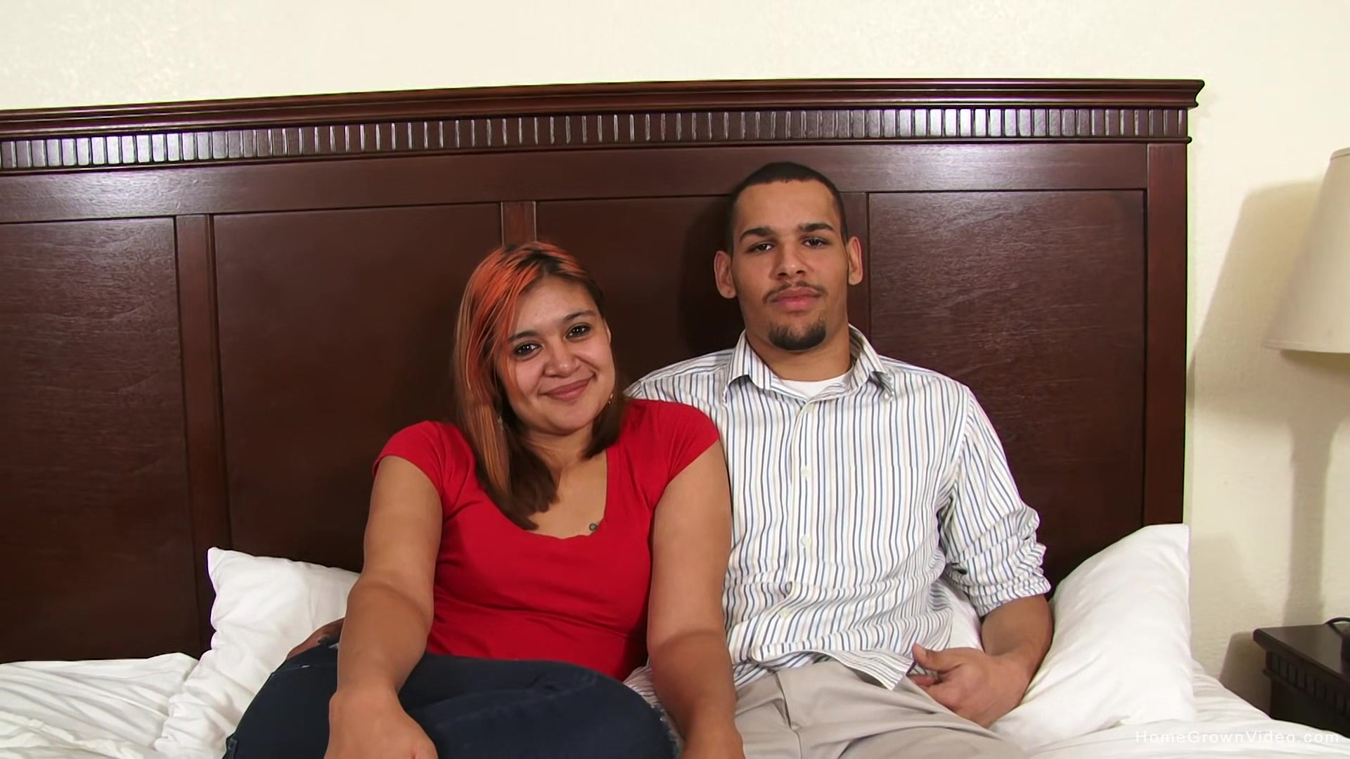 Amateur couple fuck for their first time on camera
