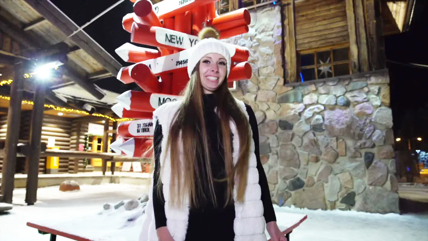 Kinuski, 31, takes us on a journey ... - Jacquie et Michel TV