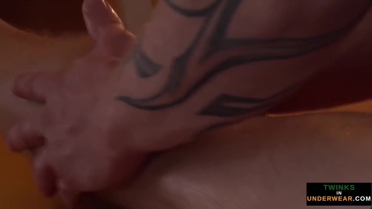 Massaged Twink Gets A Great Blowjob
