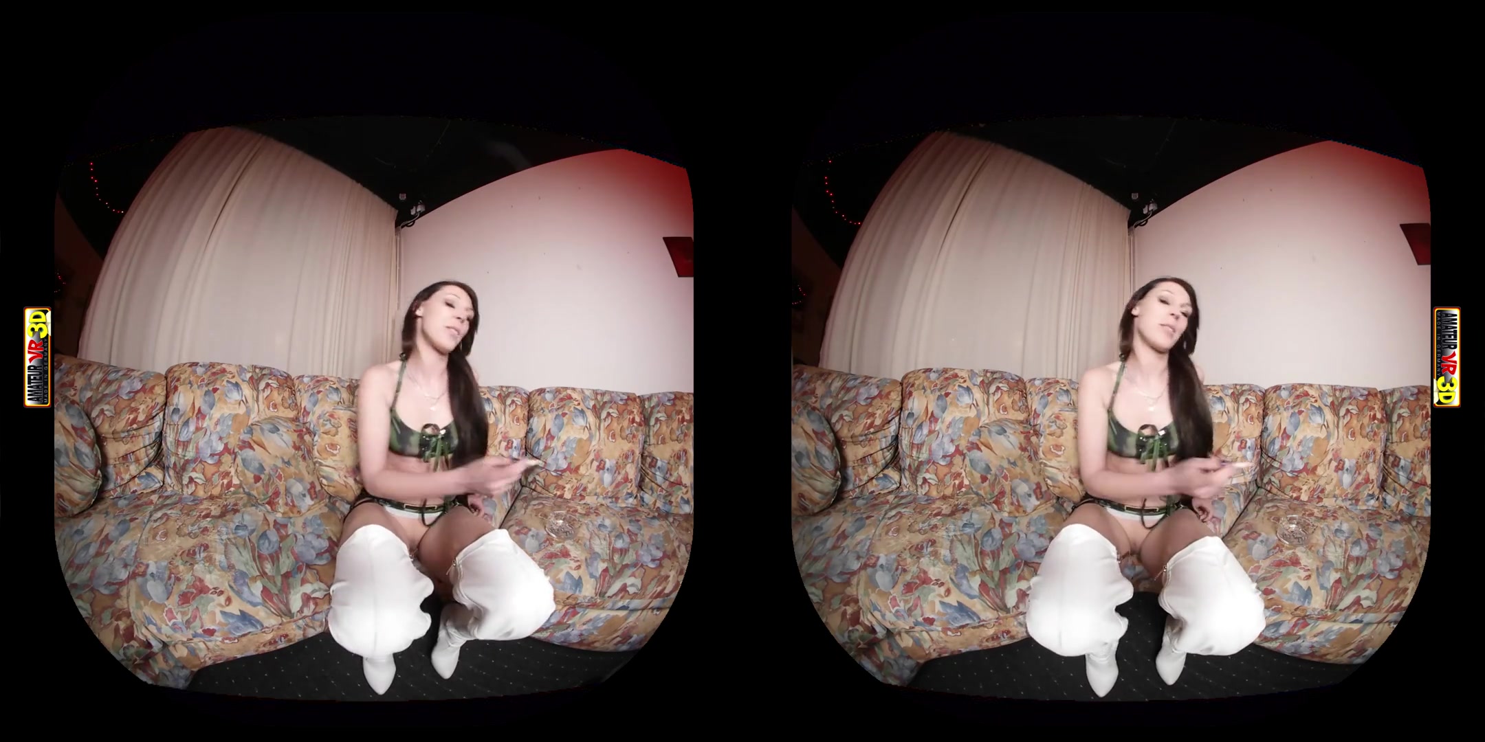 Doris in Doris - She Will SHow You Everything - AmateurVR3D