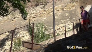 Desperate To Pee - Eurobabe relieves herself outside in public