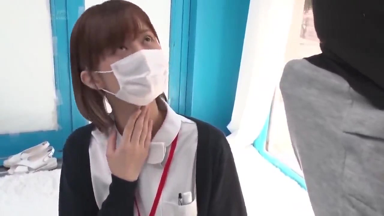 250523ナースを着衣のままでパコパコしたj1