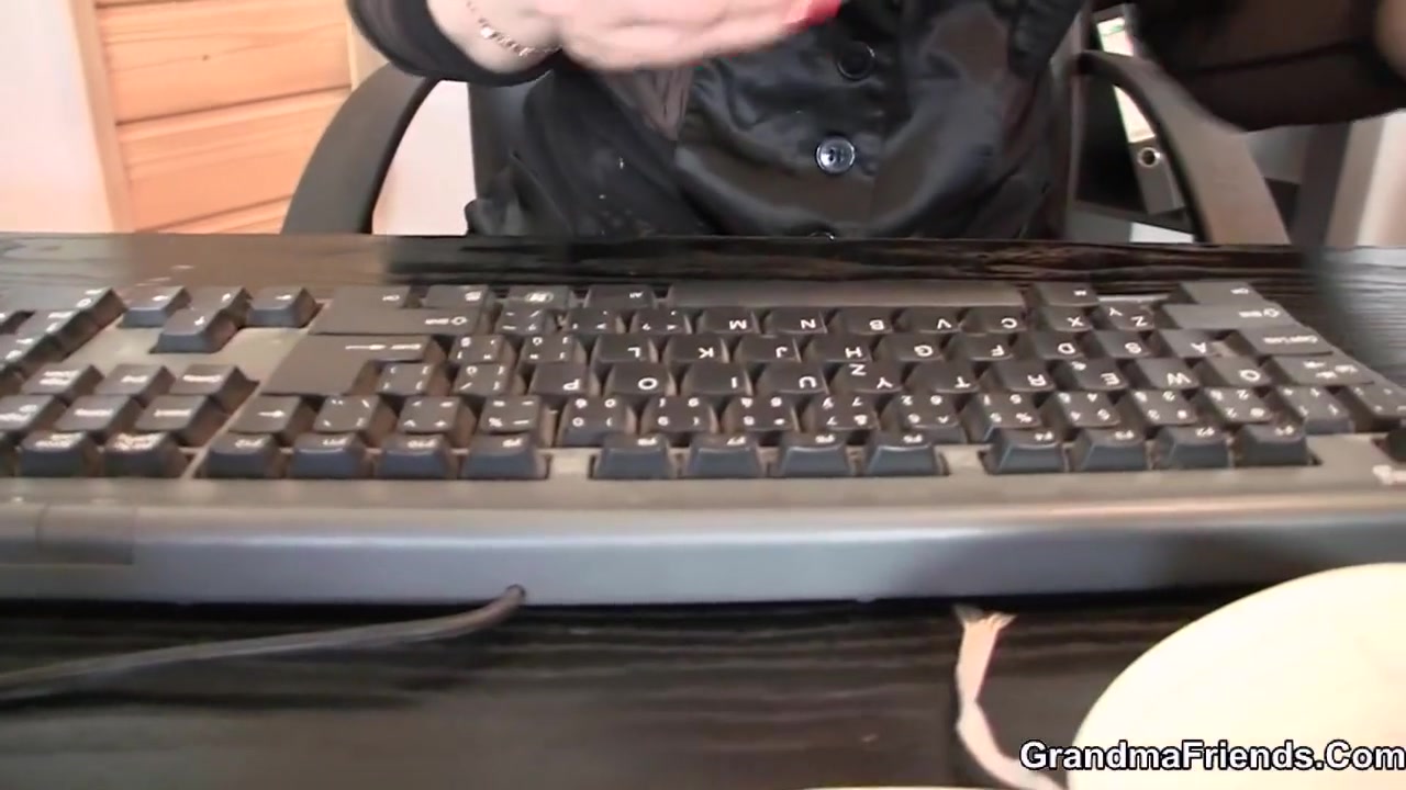 Hot Office Mature Swallows Two Dicks