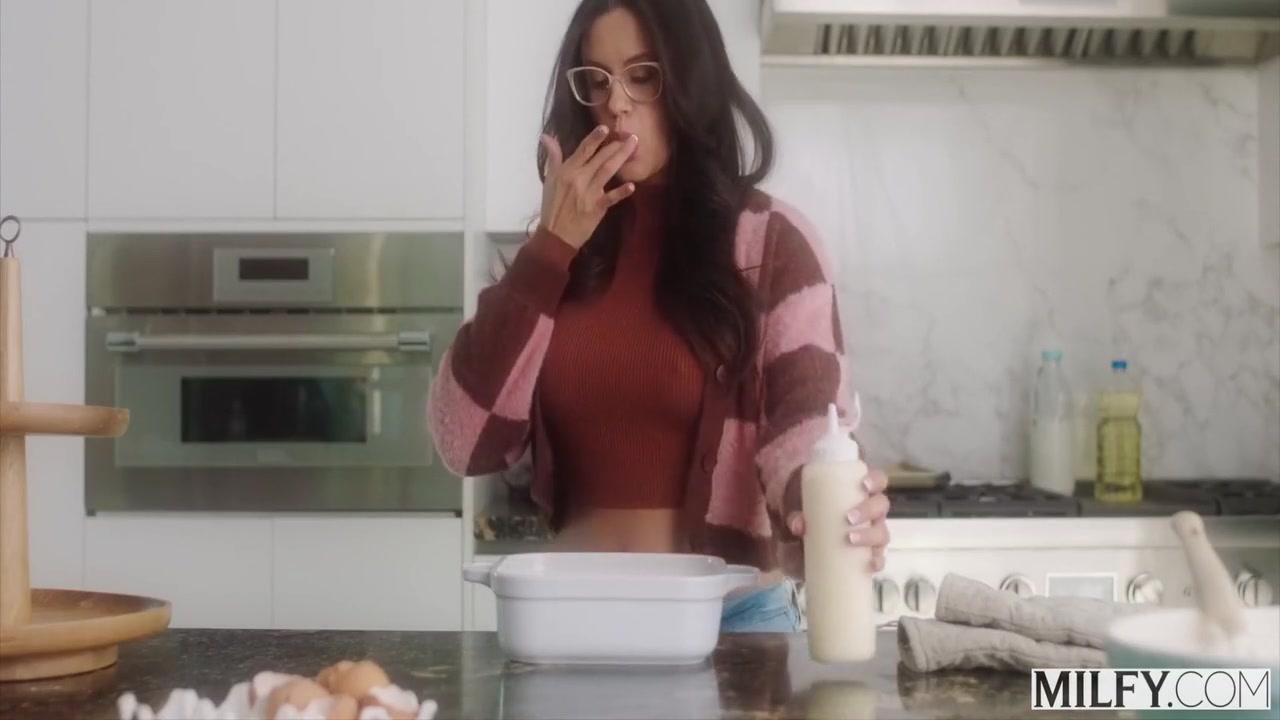 Tasty Milf Penny Is Hungry For Young Studs Cock 12 Min