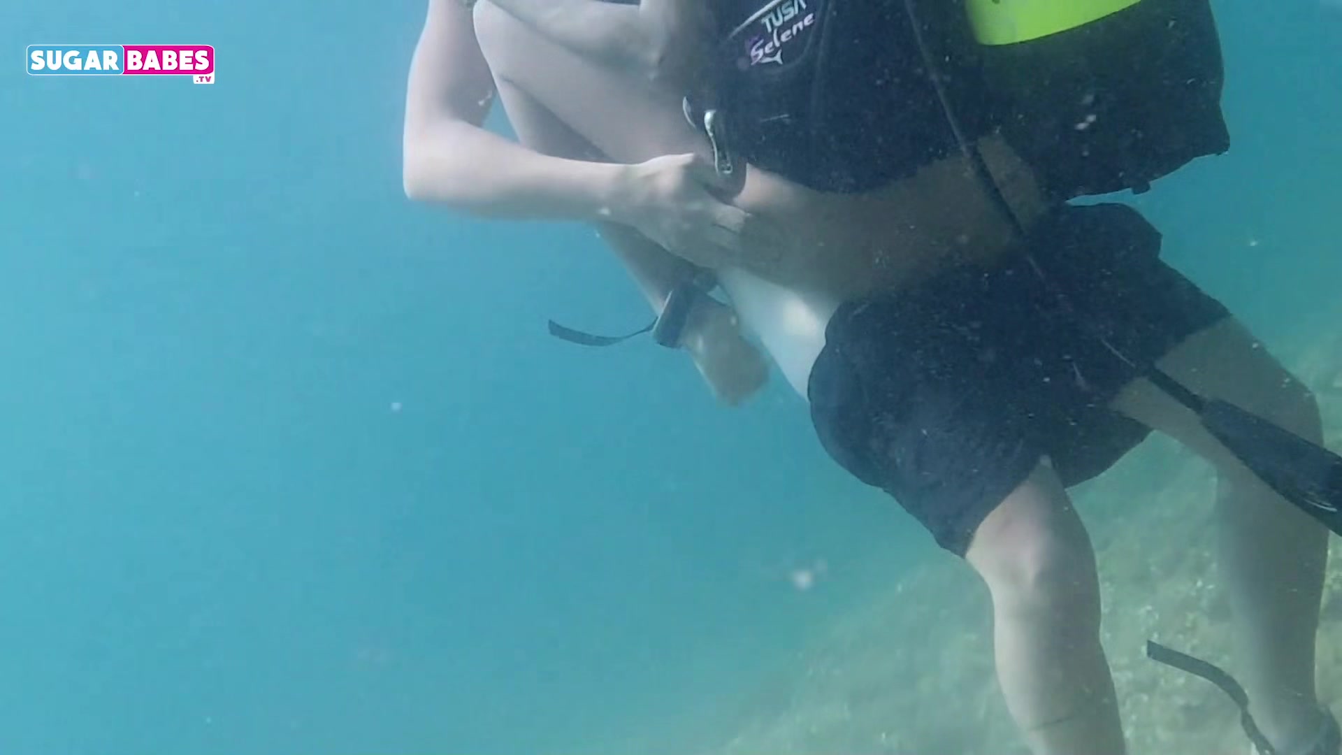 I fuck his *** Under the Water