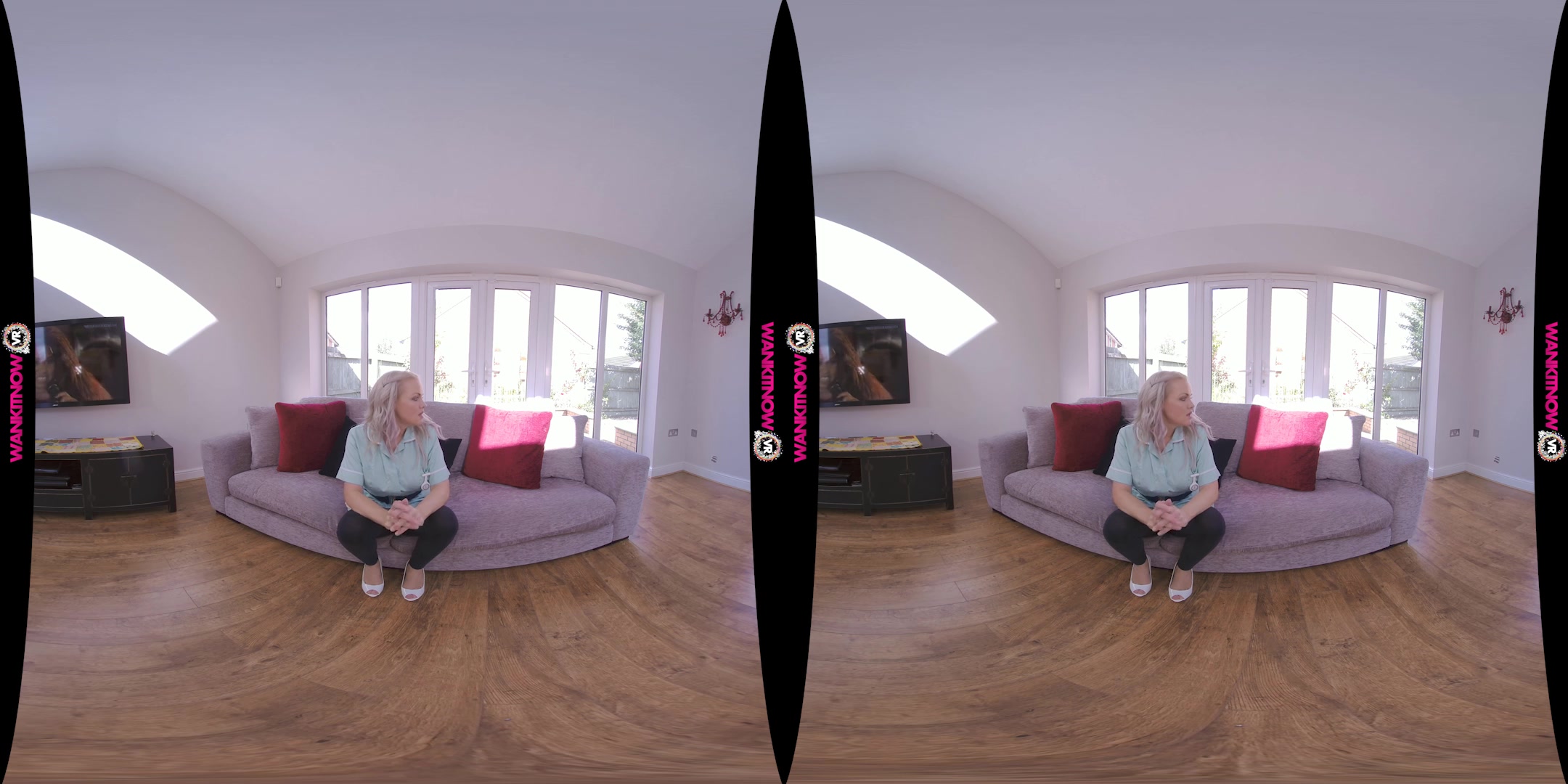 Help Your Boner featuring Frankie Babe - WankitNowVR