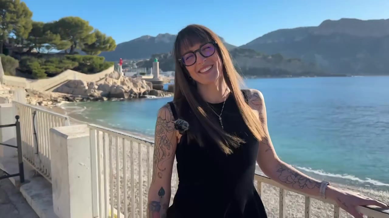 Aurbeaureal, 33, from Ivry-sur-Seine 94 ! - Jacquie et Michel TV