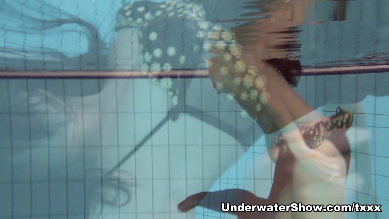 UnderwaterShow Video: Zhanetta