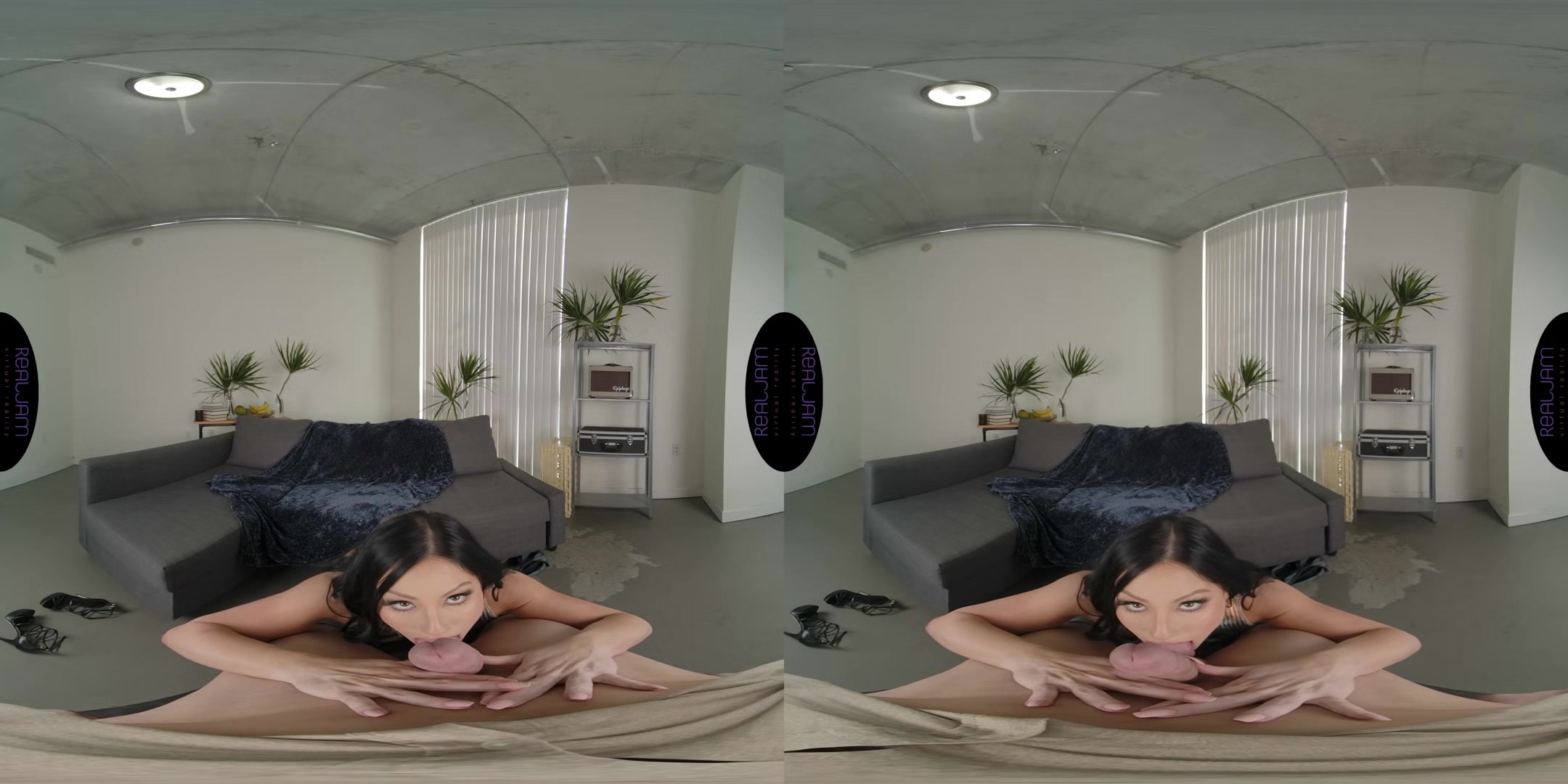 RealJamCasting: Jennifer White