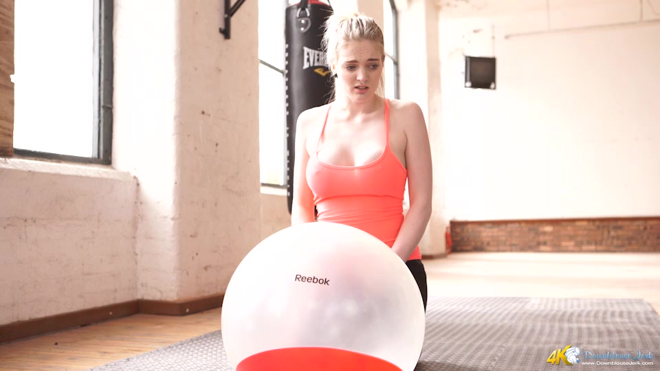 Carly Rae in Big Tits Gym Slut - DownblouseJerk