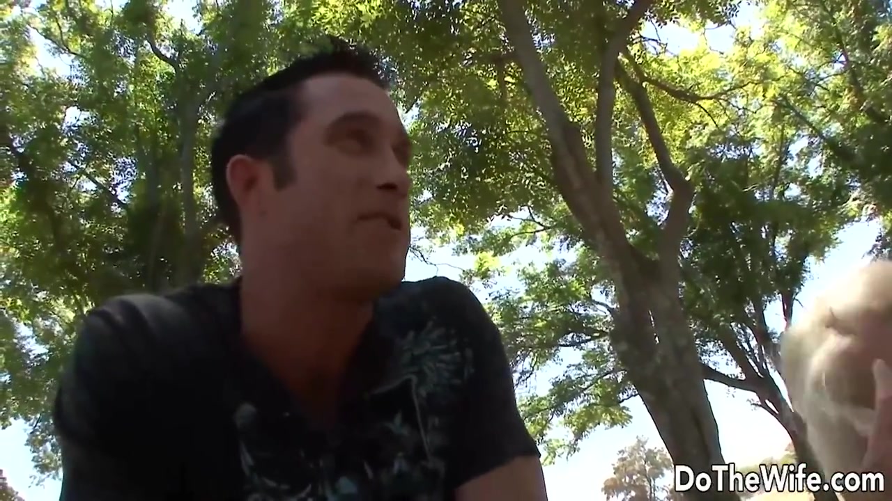 Cuckold And Wife Pick Up A Big Dicked Man From The Park With Mandy Sweet