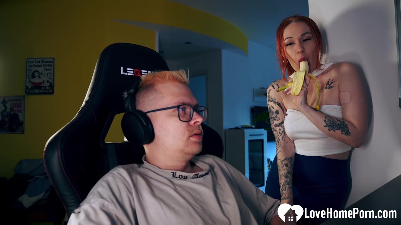 Distracting his gaming with a good blowjob