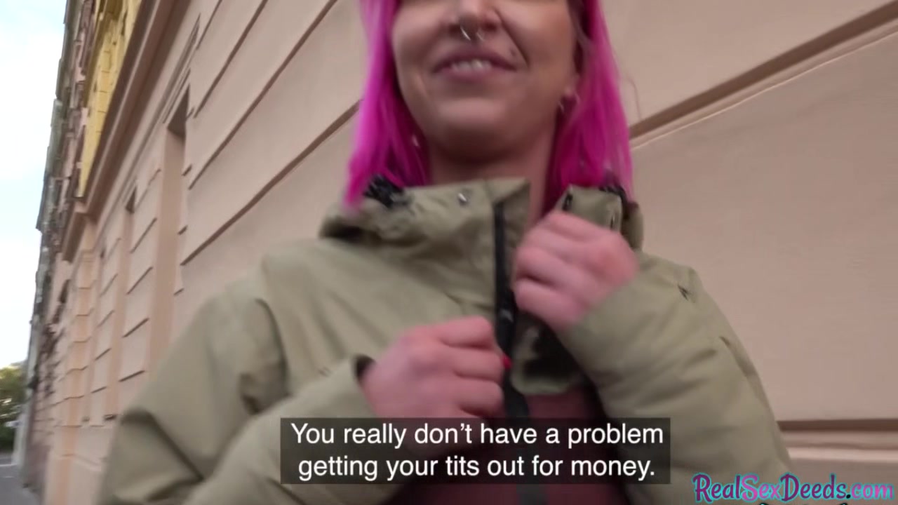 Czech babe pulled into giving head and banging for cash