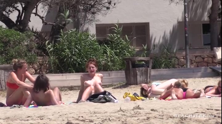 Redhead TITS - BeachJerk