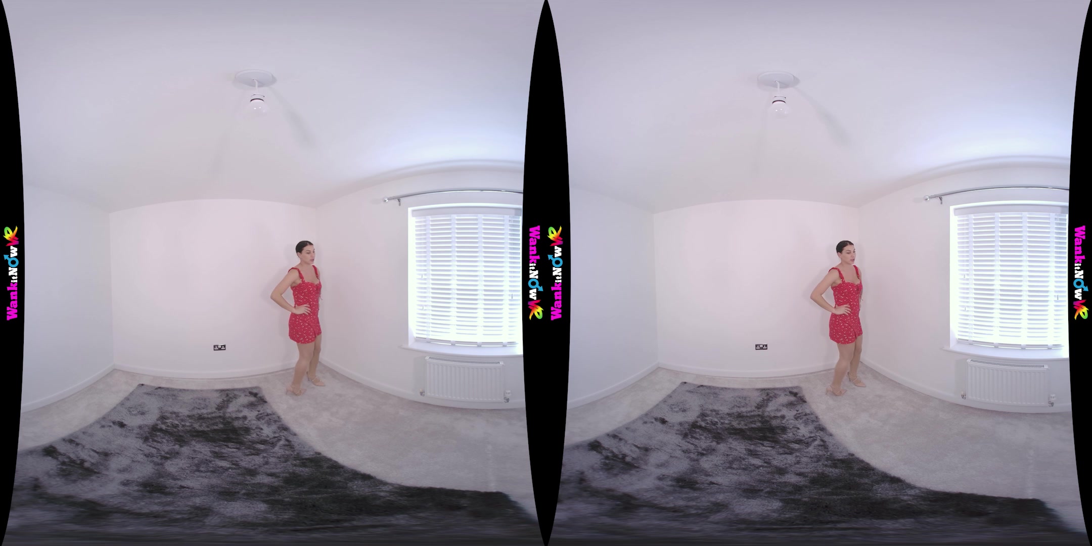 Tempting You featuring Roxy Mendez - WankitNowVR
