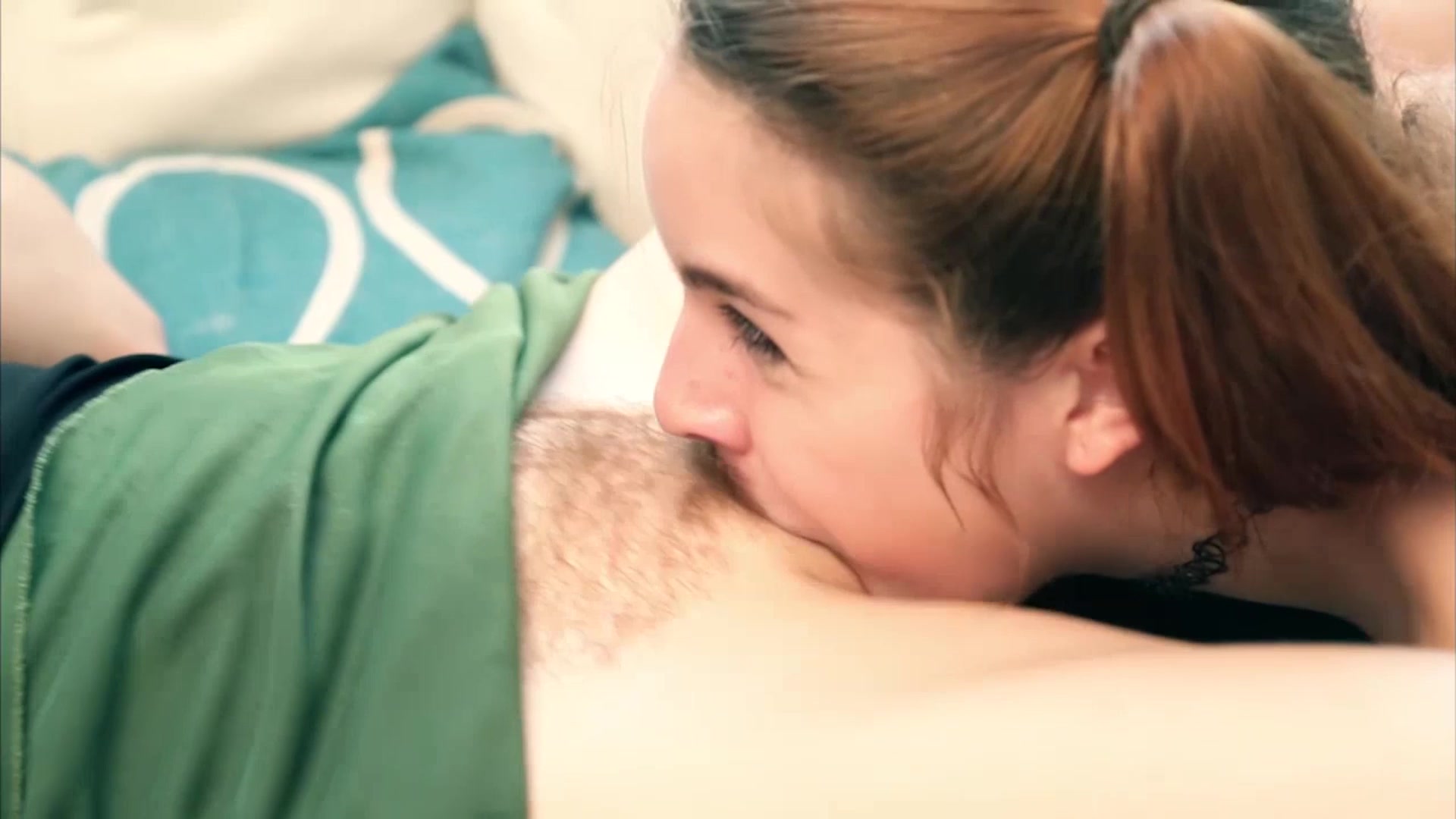 Sex Surfing Lesbians