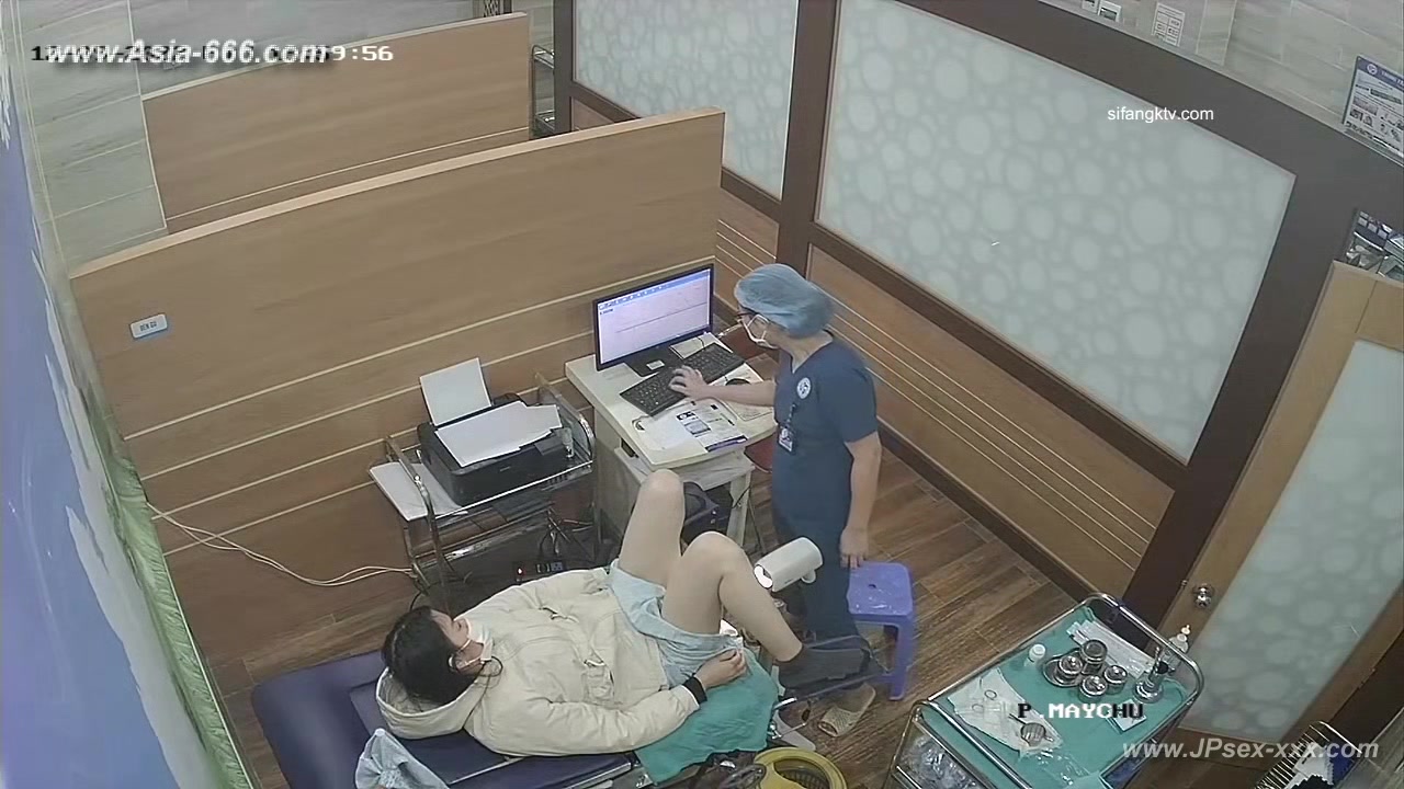 Peeping Hospital patient.27